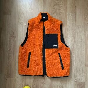 STUSSY reversible vest size L